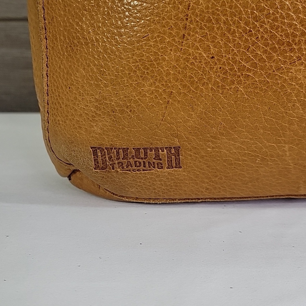 Duluth Trading Brown Pebble Leather Shoulder Bag - Picture 3 of 14